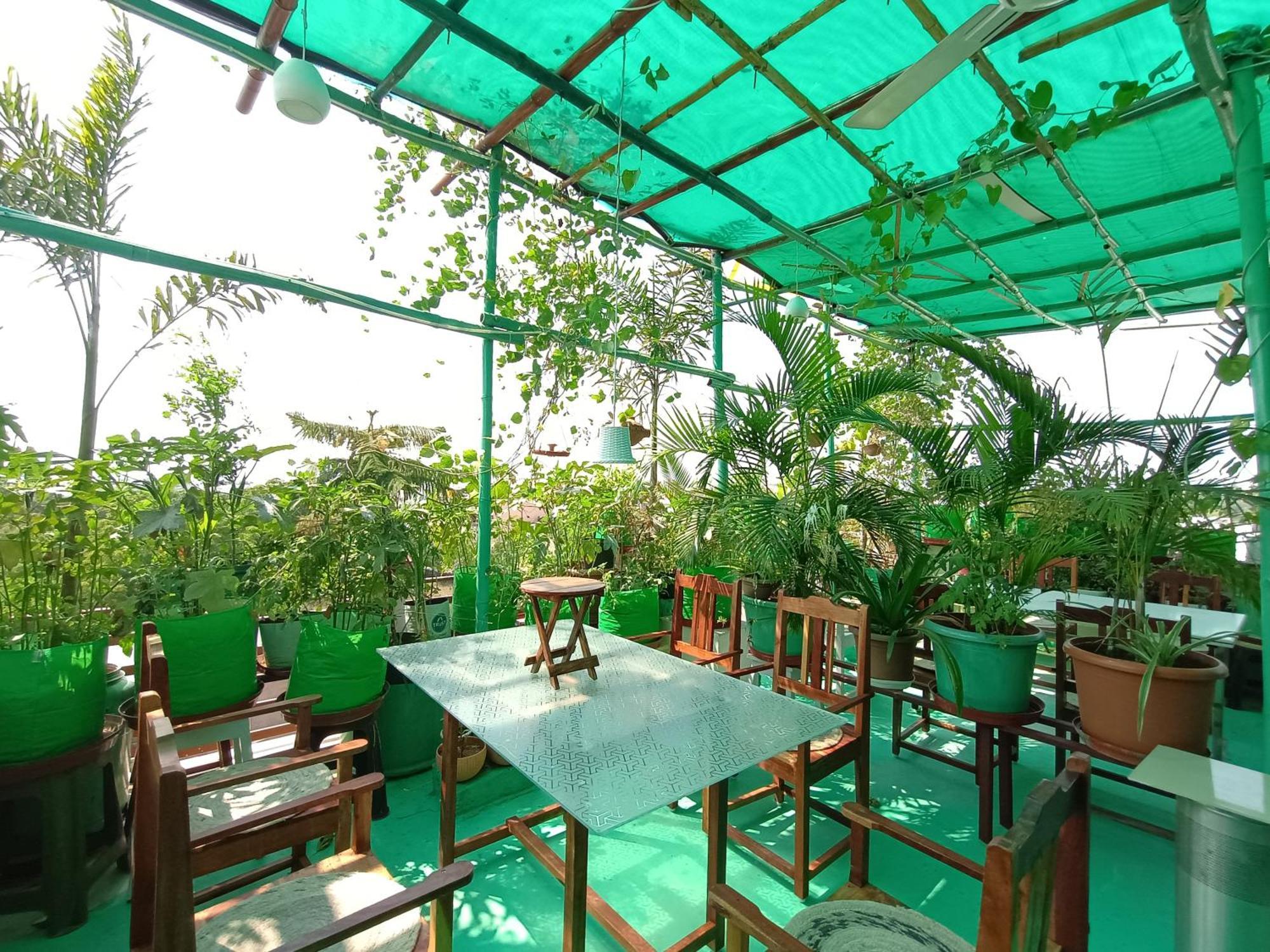 Choudhary White House Udaipur Apartment Exterior photo