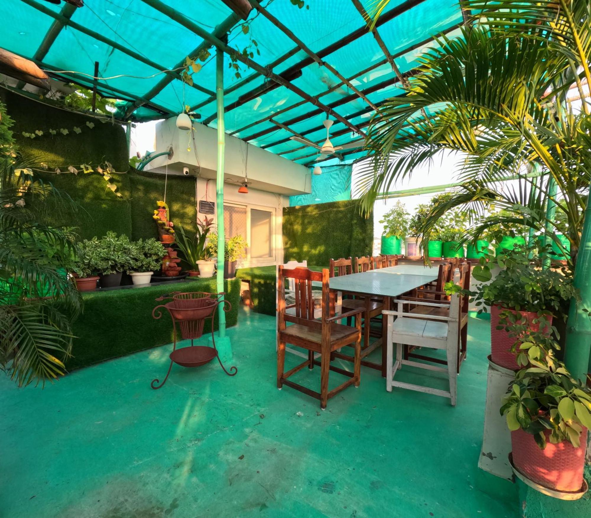 Choudhary White House Udaipur Apartment Exterior photo